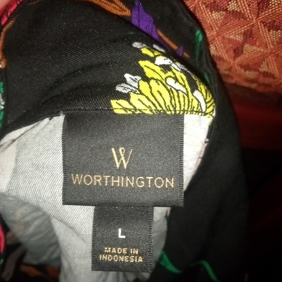 Oldie Floral Tie Around Top - Picture 2 of 2